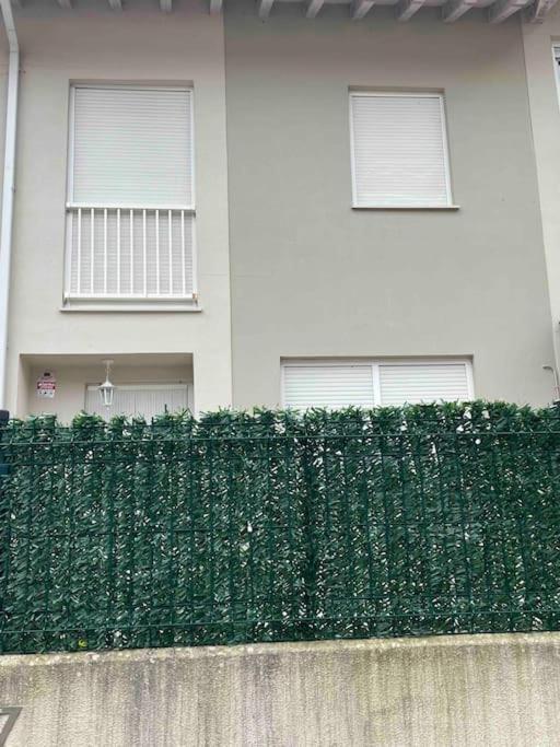Casa En La Montana Con Piscina De Temporada Villa Arredondo Ngoại thất bức ảnh